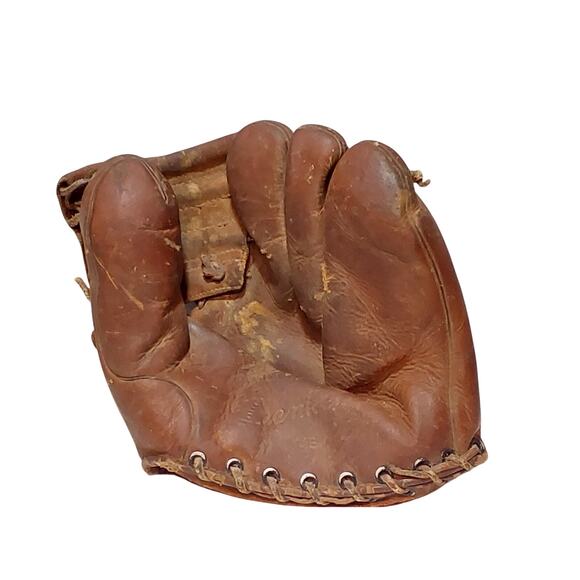 1940s baseball glove - Picture 2 of 4